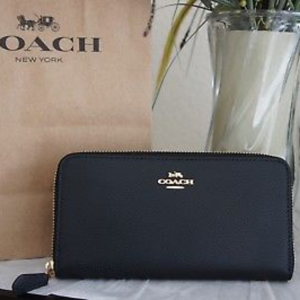 Coach Zip Up Wallet